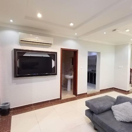 Celine Al Motamaiza Furnished Apartment Djedda Buitenkant foto